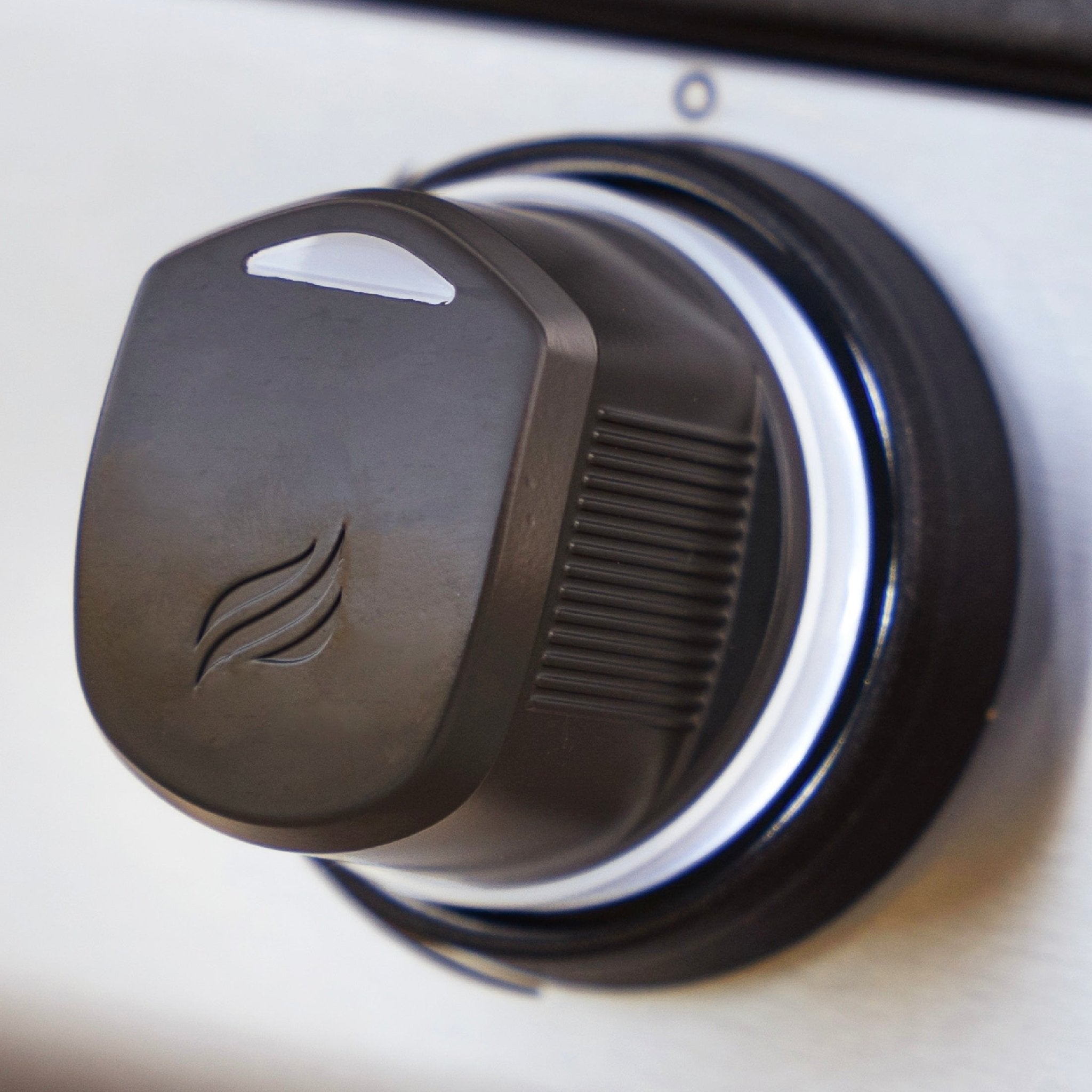 28” Drop - in Griddle with Hood & Insulating Jacket - Blackstone Products