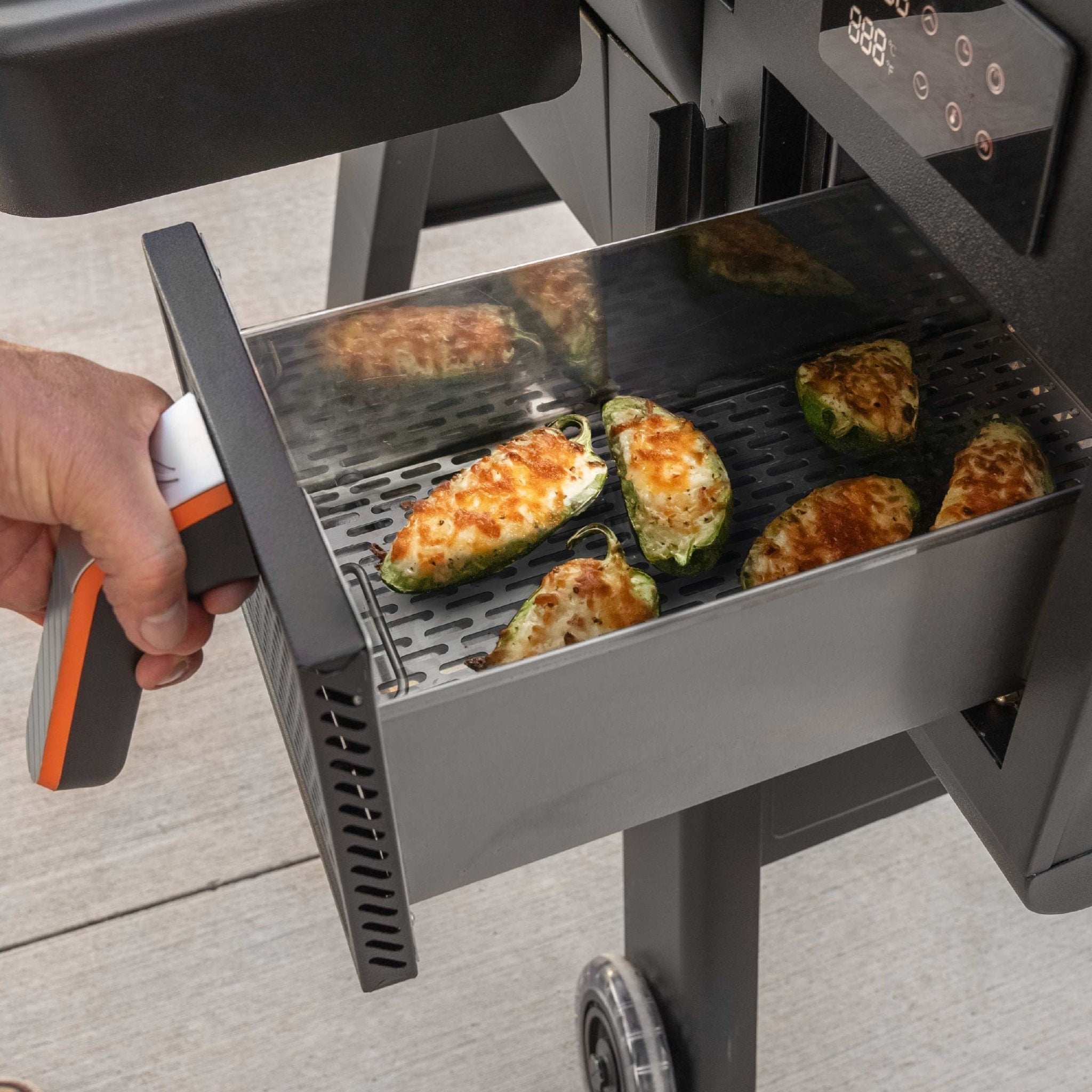 900 Pellet Grill Airfryer Combo - Blackstone Products