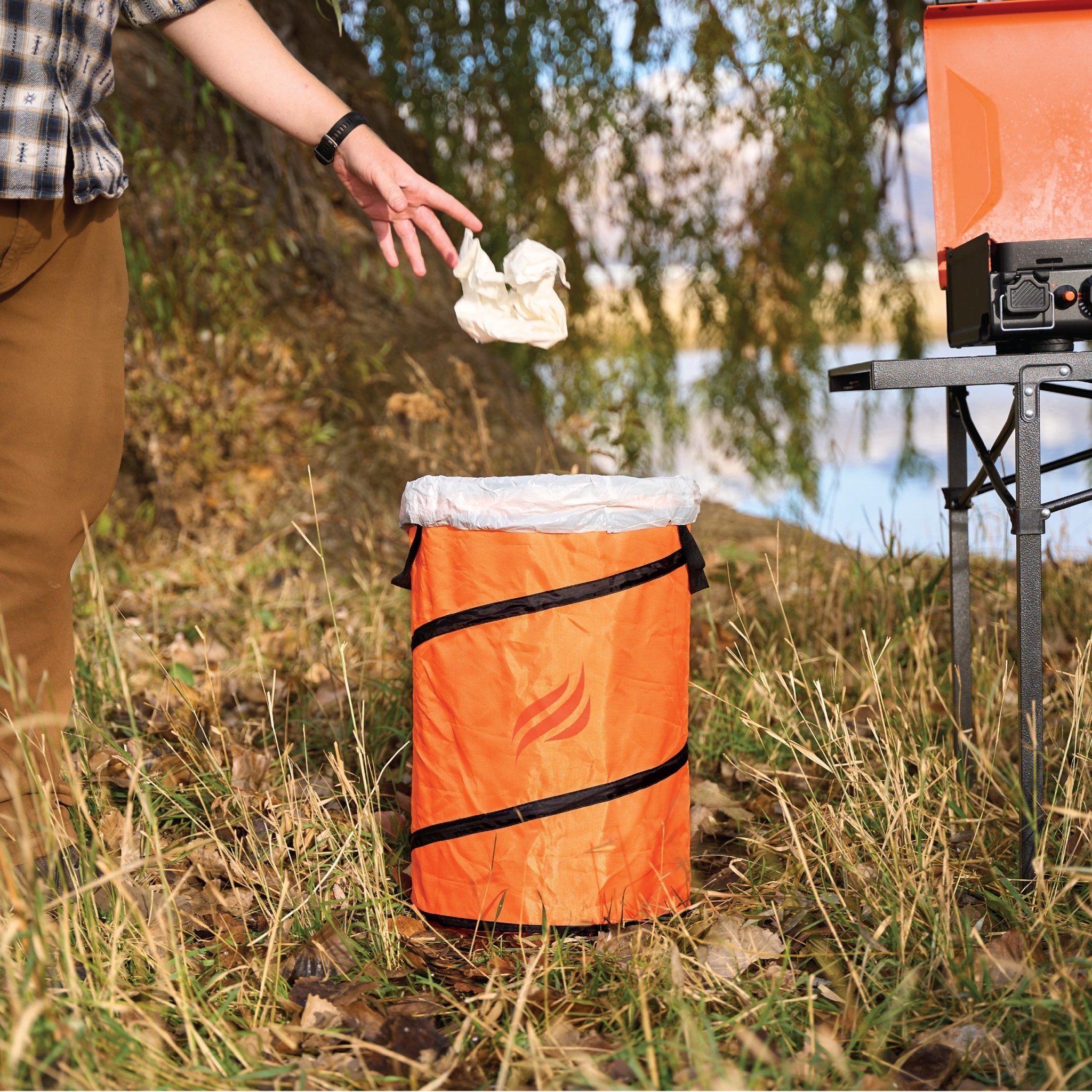 Collapsible Garbage Can - Blackstone Products