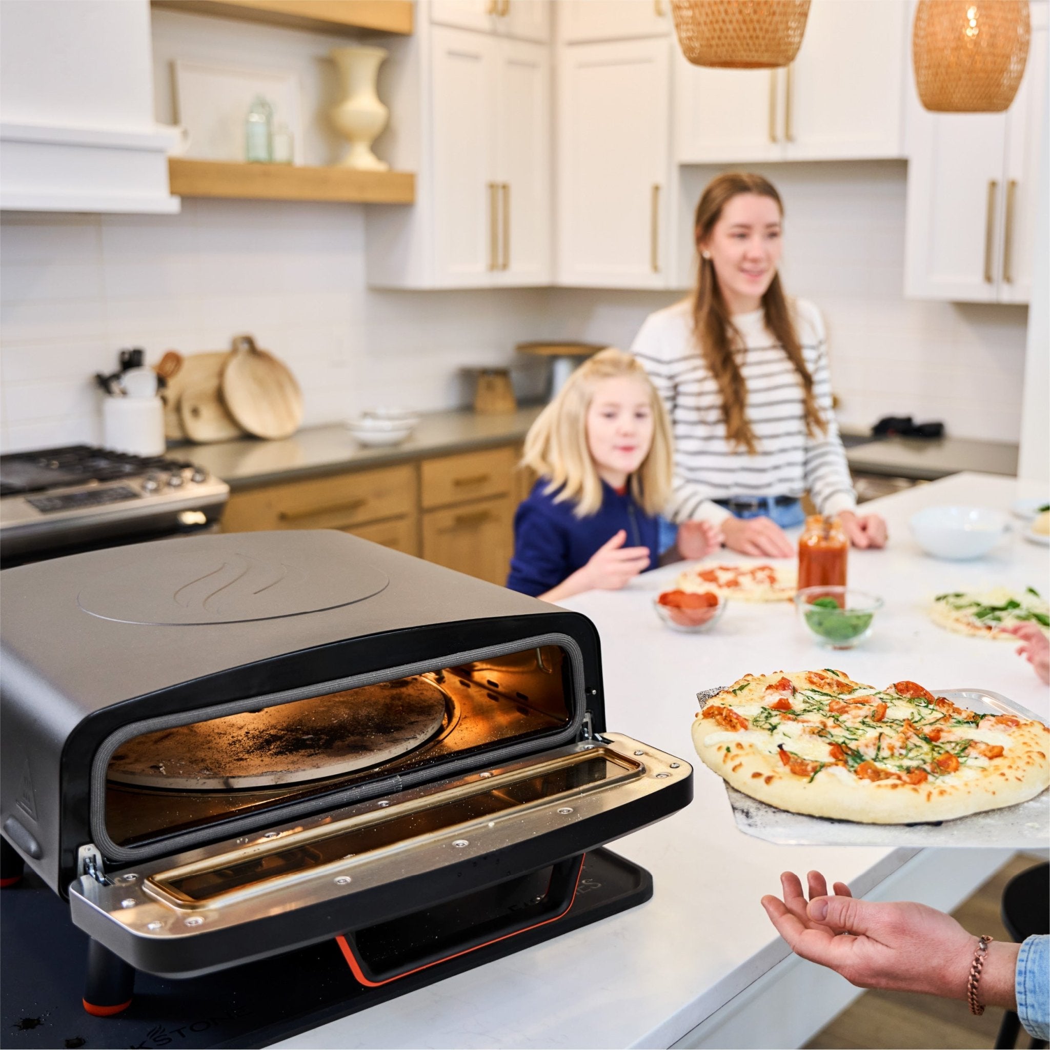Electric Tabletop Pizza Oven - Blackstone Products