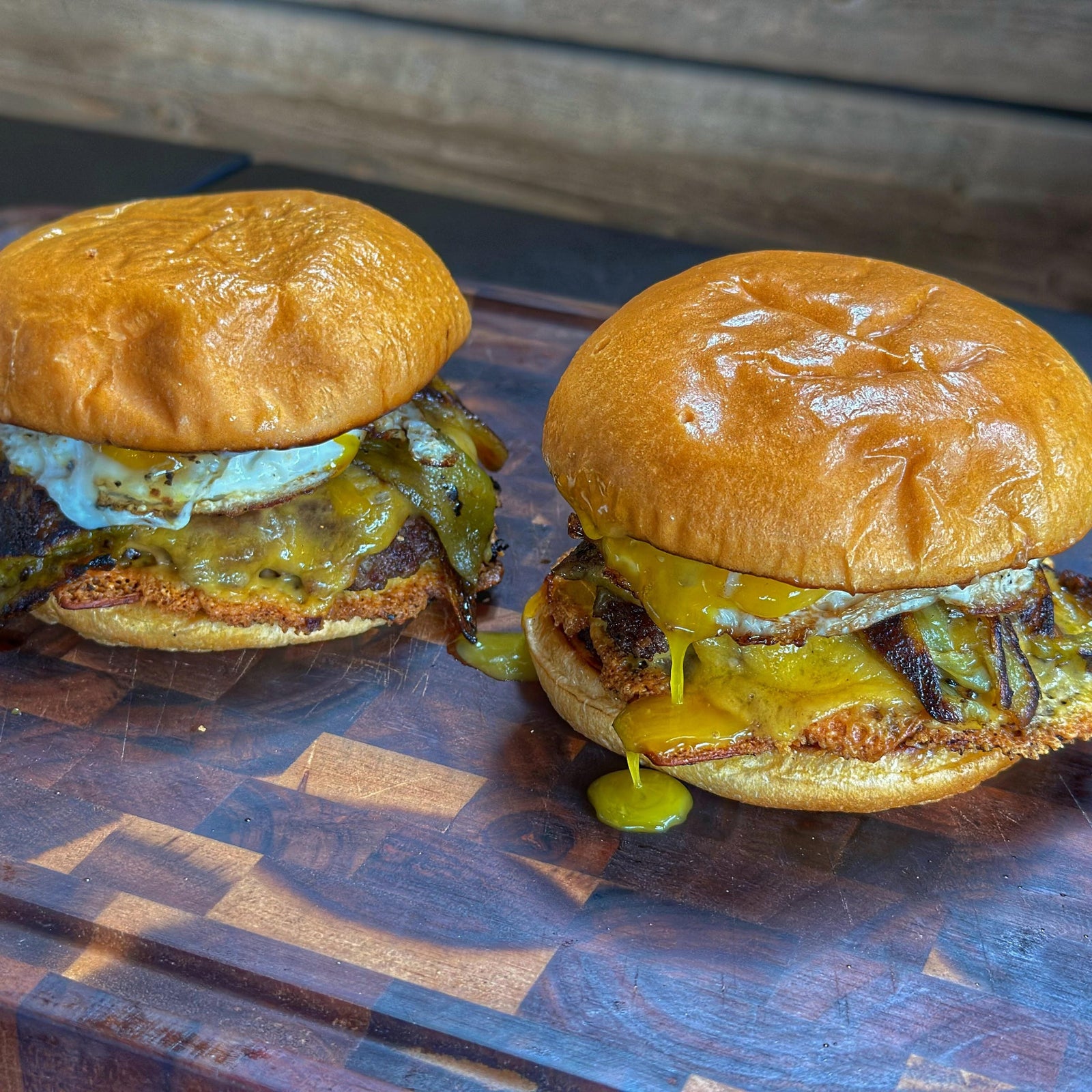 Double Roasted Green Chile Smash Burger