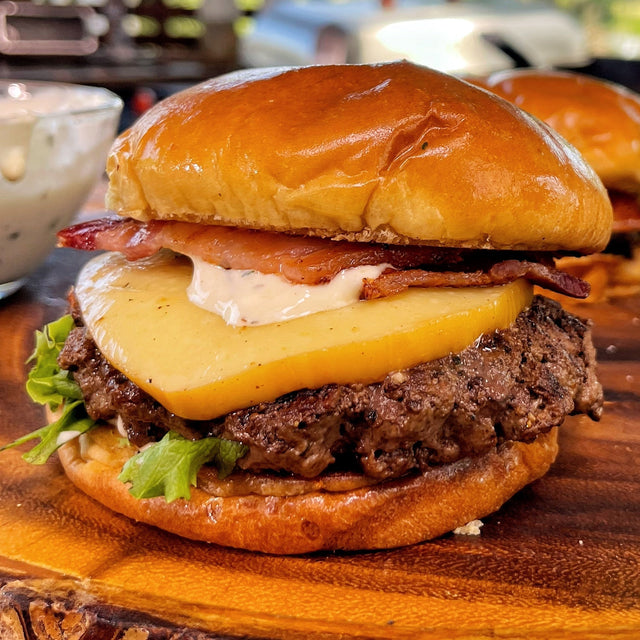 Buffalo Bacon Burger with Creamy Horseradish Sauce - Blackstone Products