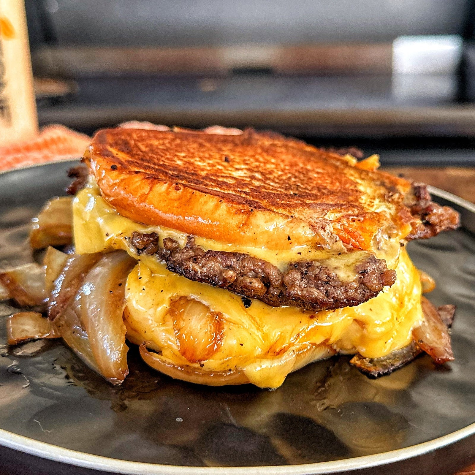 Five Guys Copycat Grilled Cheese Cheeseburger - Blackstone Products