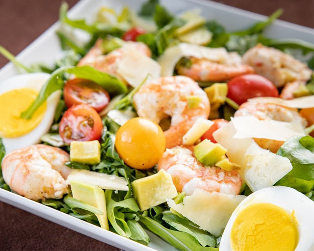 Grilled Shrimp &amp; Arugula Salad - Blackstone Products