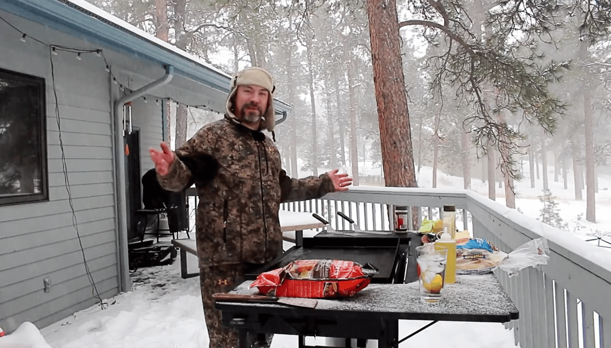 5 Winter Grilling Accessories For BBQing in Cold Weather