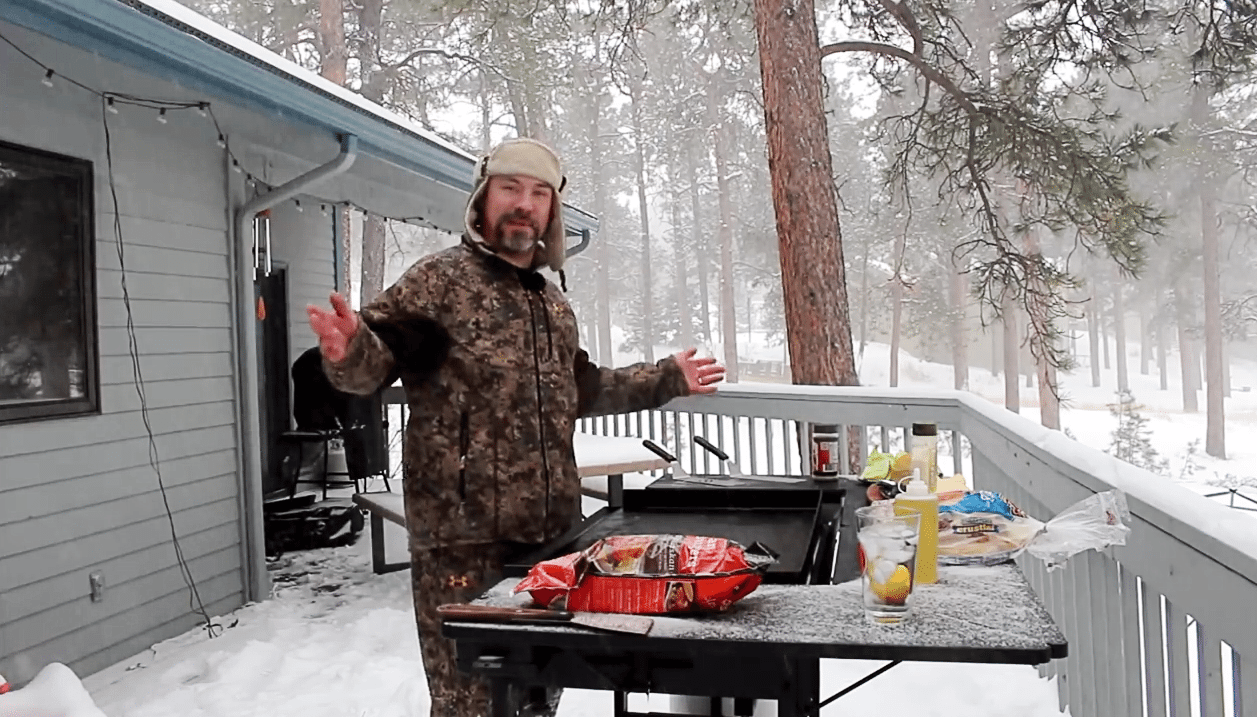 How to griddle when it’s freezing cold outside - Blackstone Products
