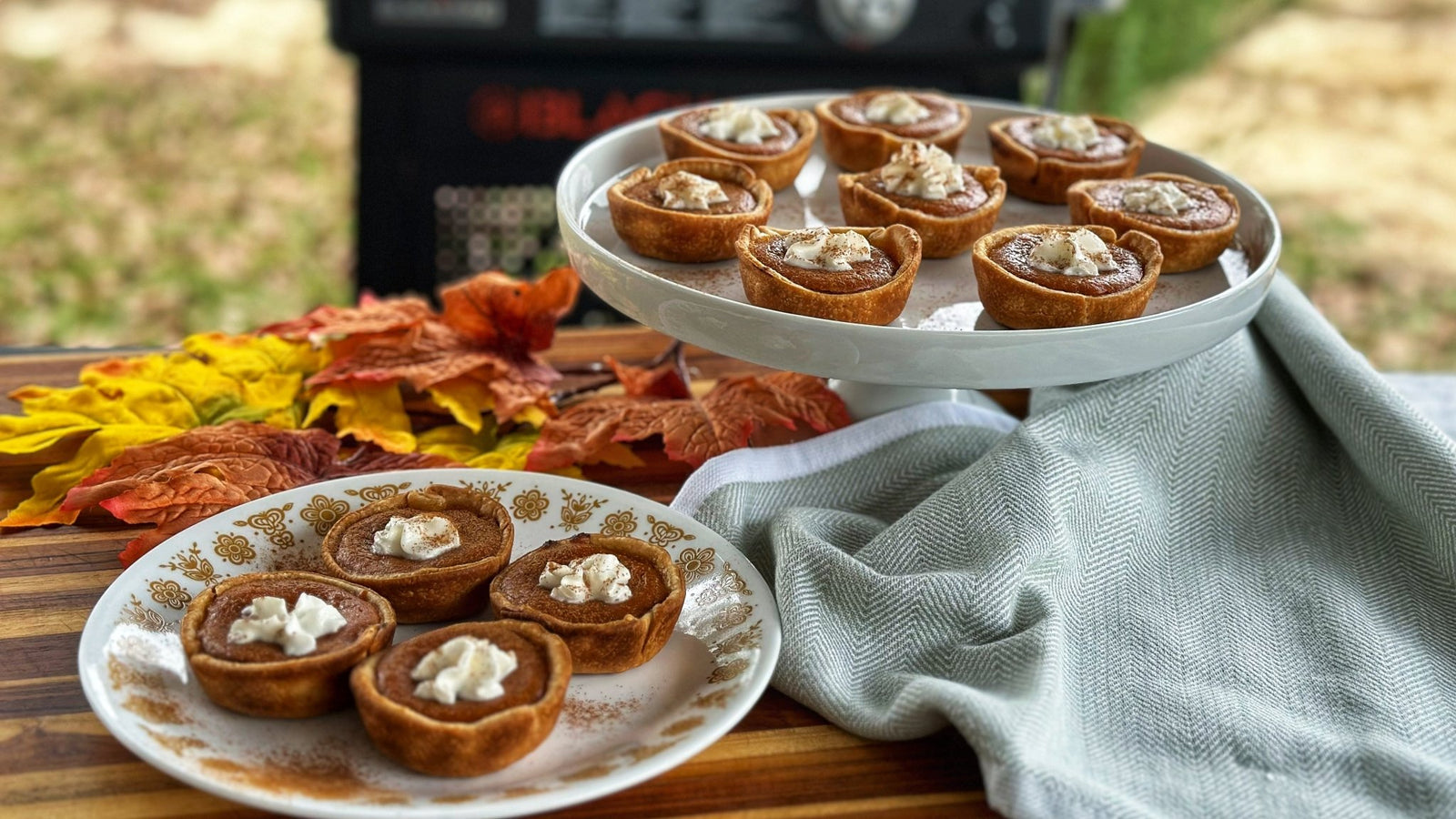Mini Pumpkin Pies - Blackstone Products