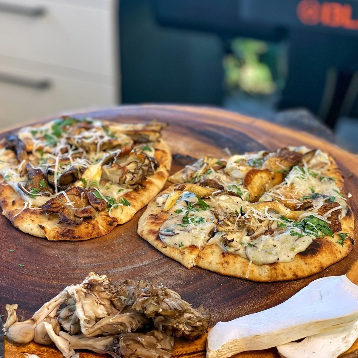 Mushroom & Bleu Cheese Flatbread - Blackstone Products
