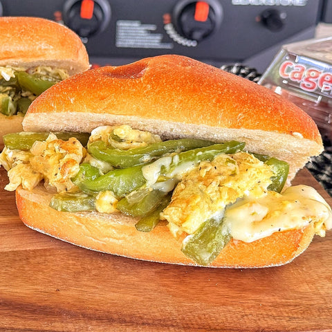 Pepper and Egg Sandwiches