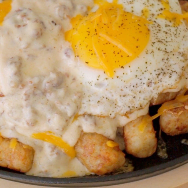 Sausage Gravy Breakfast Totchos - Blackstone Products