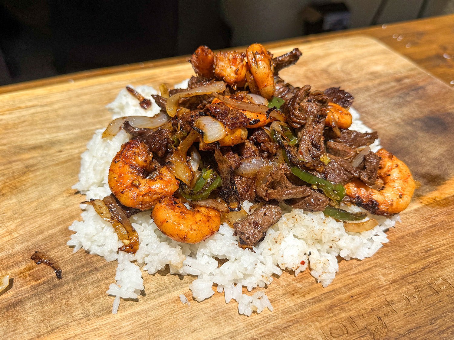Spicy Ranchera and Shrimp Stir Fry Bowl - Blackstone Products