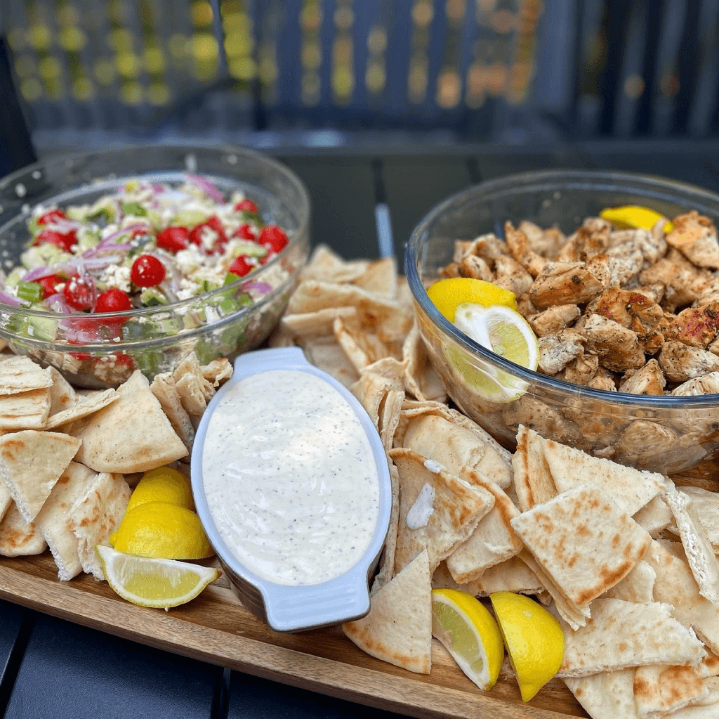 White BBQ Sauce Chicken Party Platter - Blackstone Products