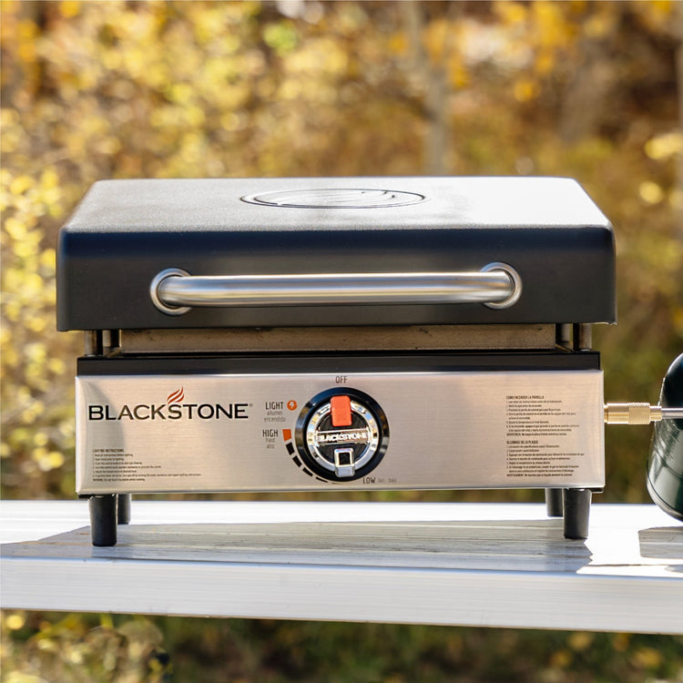 17" Tabletop Griddle with Hood - Blackstone Products