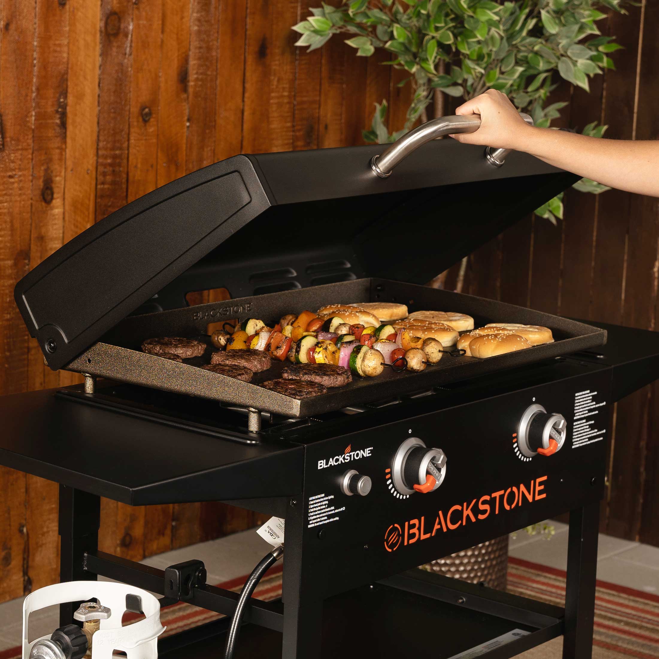 28” Omnivore Griddle w/Hood