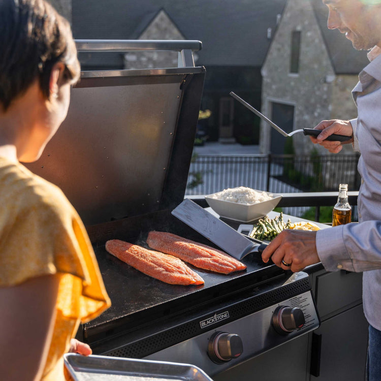 28" Deep Kitchen Griddle in Stainless Steel w/Hood - | Blackstone Products