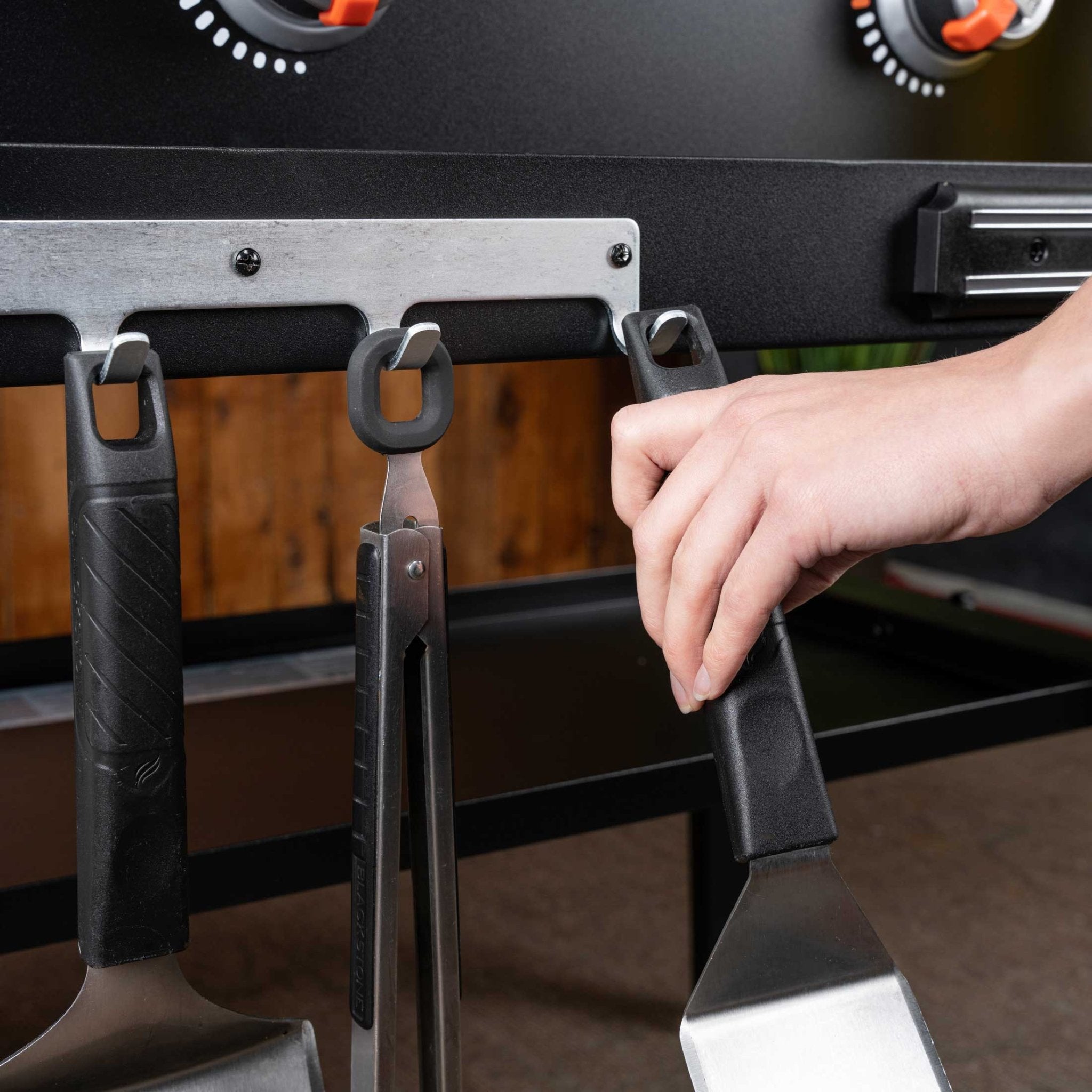 28 inch griddle with hood and front shelf - Blackstone Products