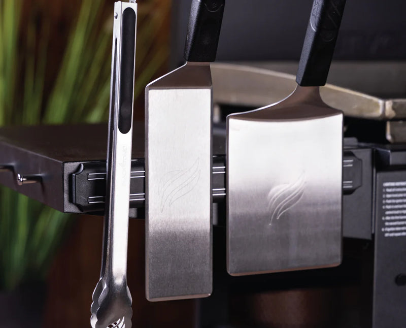 MAGNETIC BAR