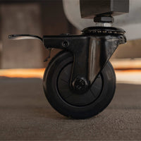 Locking swivel caster wheels ensure your griddle can move with ease or be locked into place. 