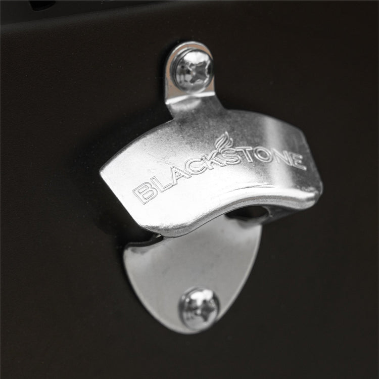 The built-in bottle opener makes it easy to entertain. 