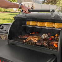 The rollback hood is perfect for locking in that clean smoke. 
