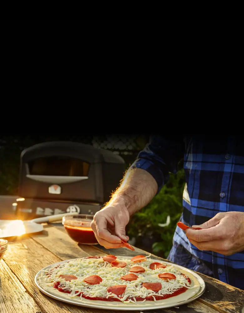 Restaurant-quality Pizza
in Your Own Backyard