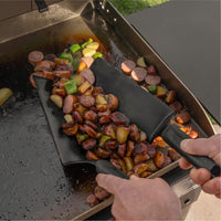 The limited edition black spatula set makes cooking breakfast, lunch, and dinner easy and entertaining. 