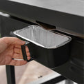 The Rear Grease Management makes cleanup easy with the disposable Rear Grease liners (sold separately). 