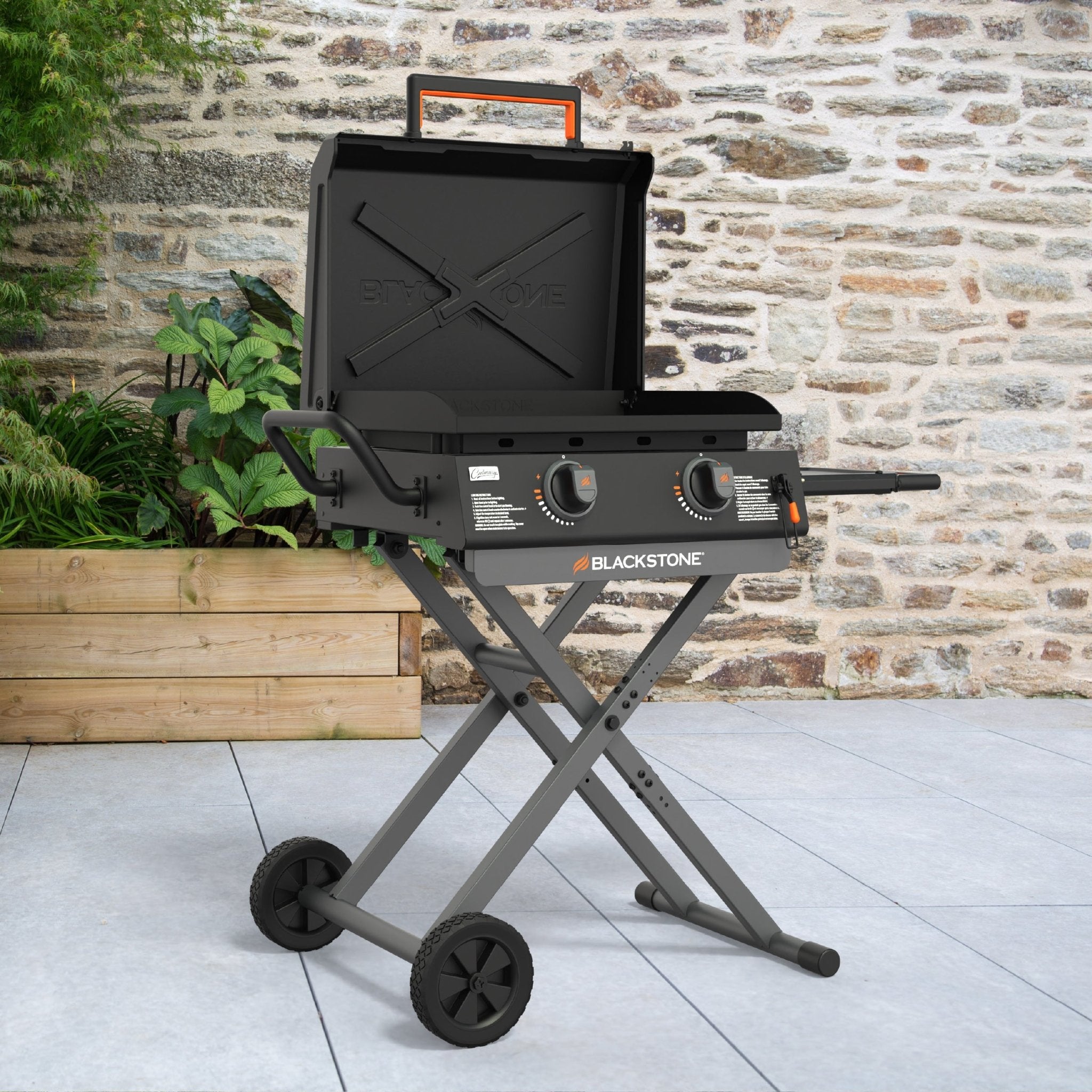 COLLAGE GALLARDAGUILLERMO ブラック トップス Fサイズ Culinary 22” Griddle with Flexfold Legs – Blackstone Products