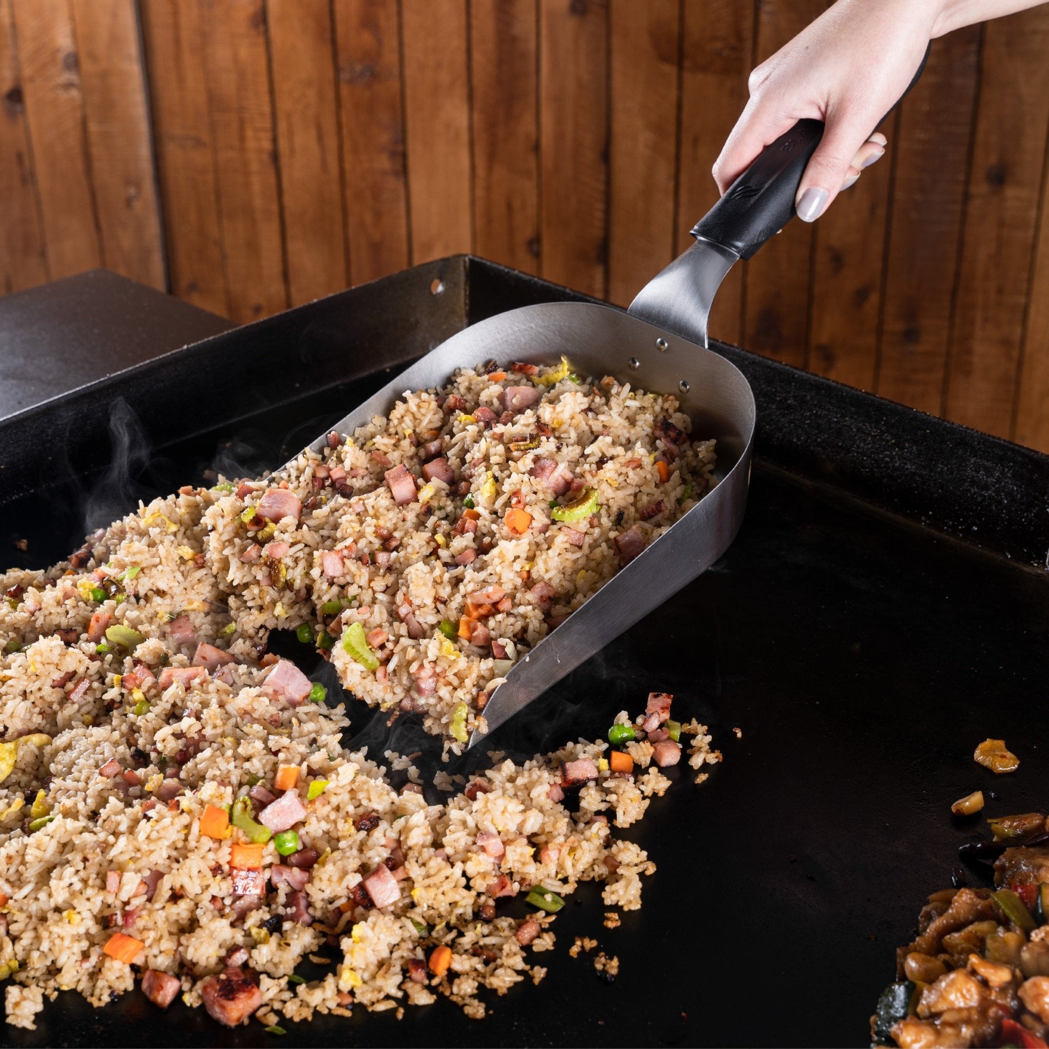 Griddle Scoop - Must - Have Griddle Accessories | Blackstone Products