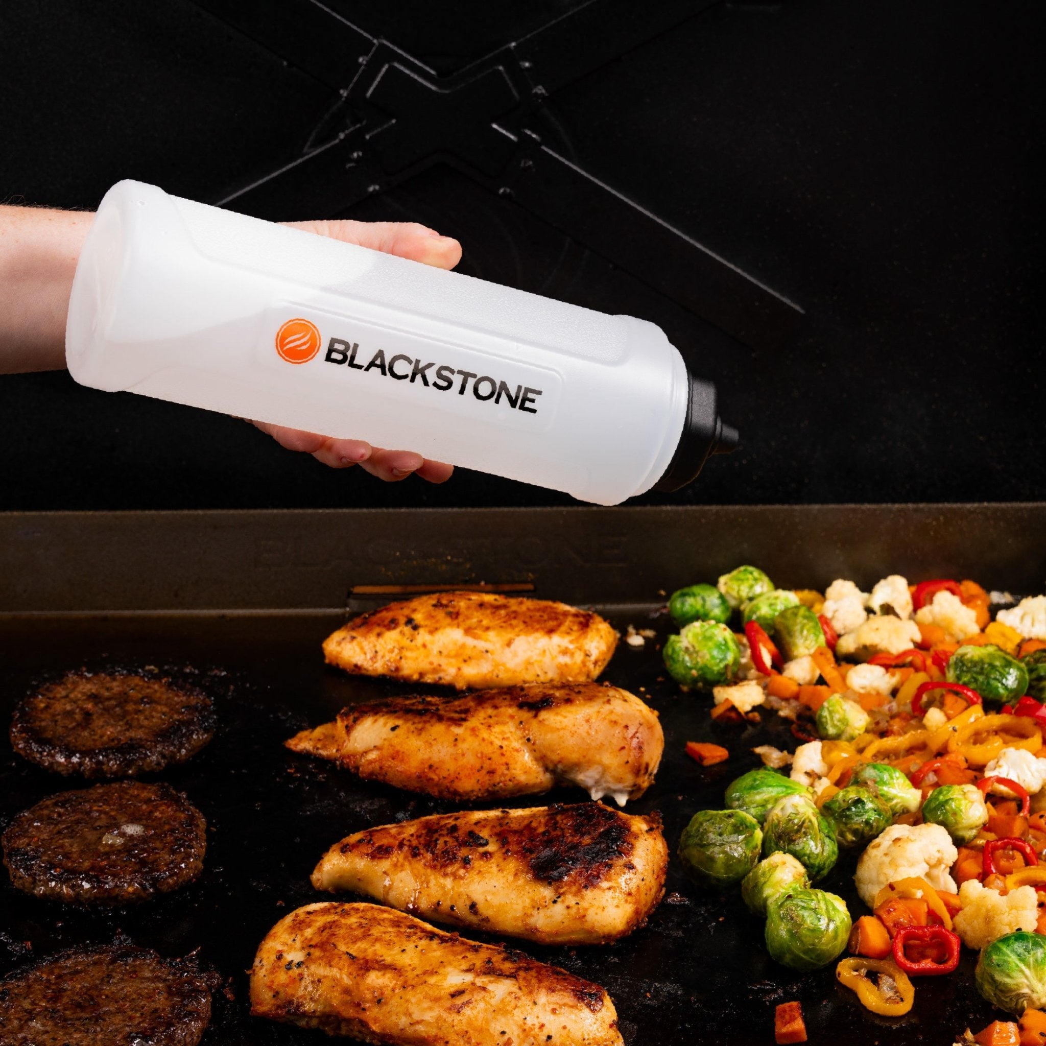 Iron Forged Deluxe Kit - Must - Have Griddle Accessories | Blackstone Products