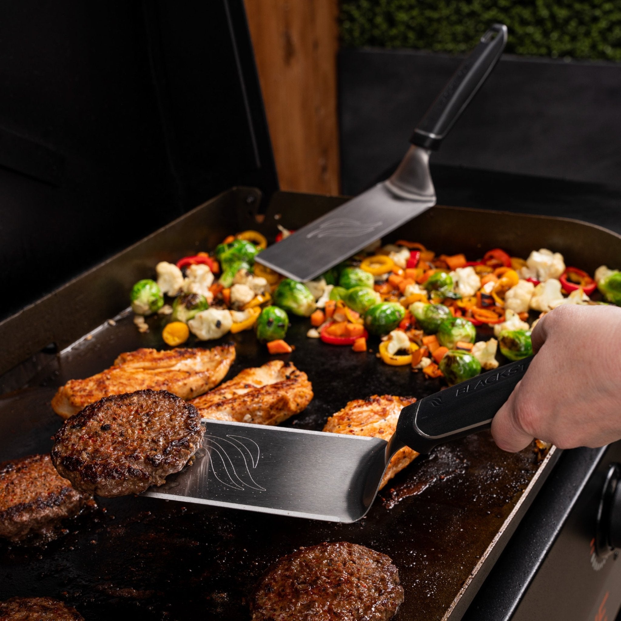 Iron Forged Essentials Kit - Griddle Accessory Kit | Blackstone Products