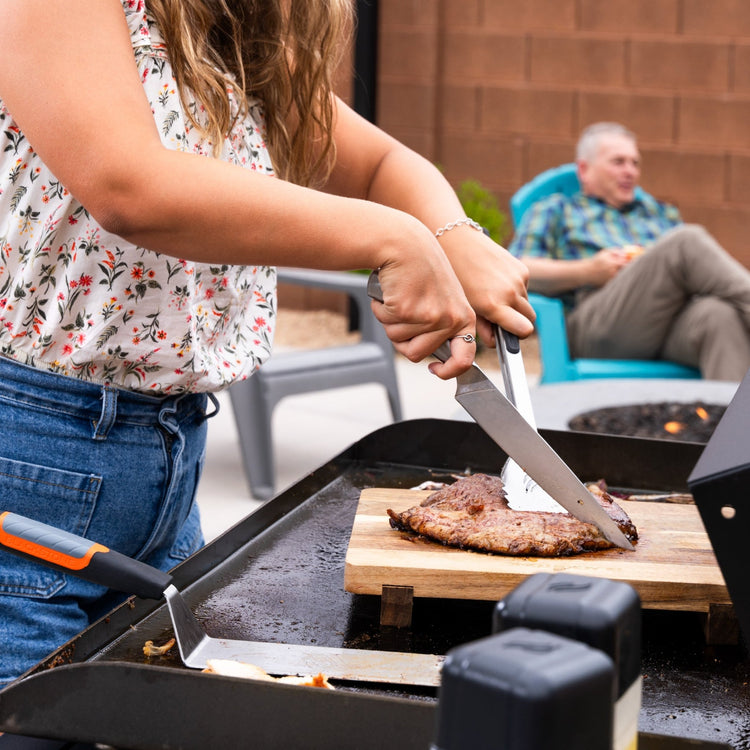 Original 36” Griddle with Hard Cover (Natural Gas) - 36" Griddle with Hood | Blackstone Products