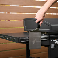 Use the magnetic toolbar to hold your cooking tools when not in use and keep your side shelves clear. 