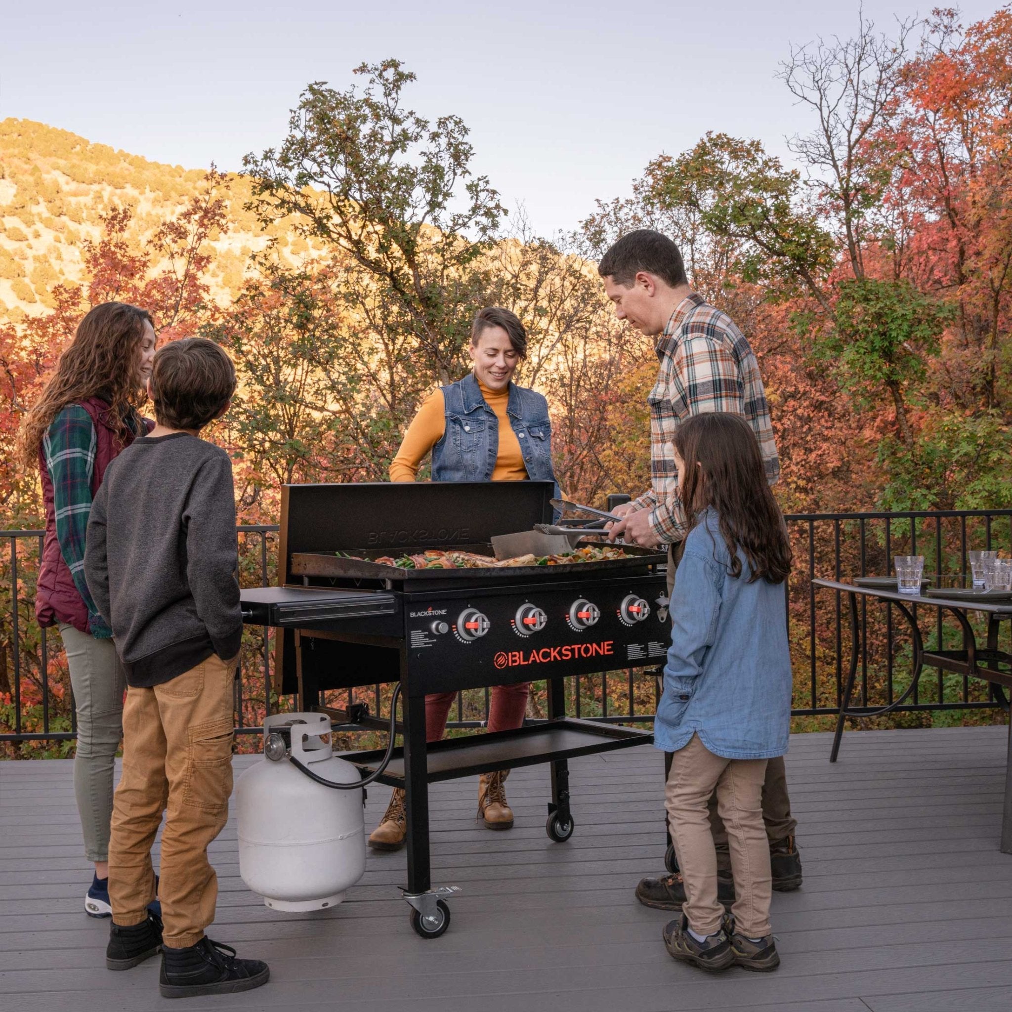 Original 36in Griddle Cooking Station W/Hard Cover - 2020 - Blackstone Products