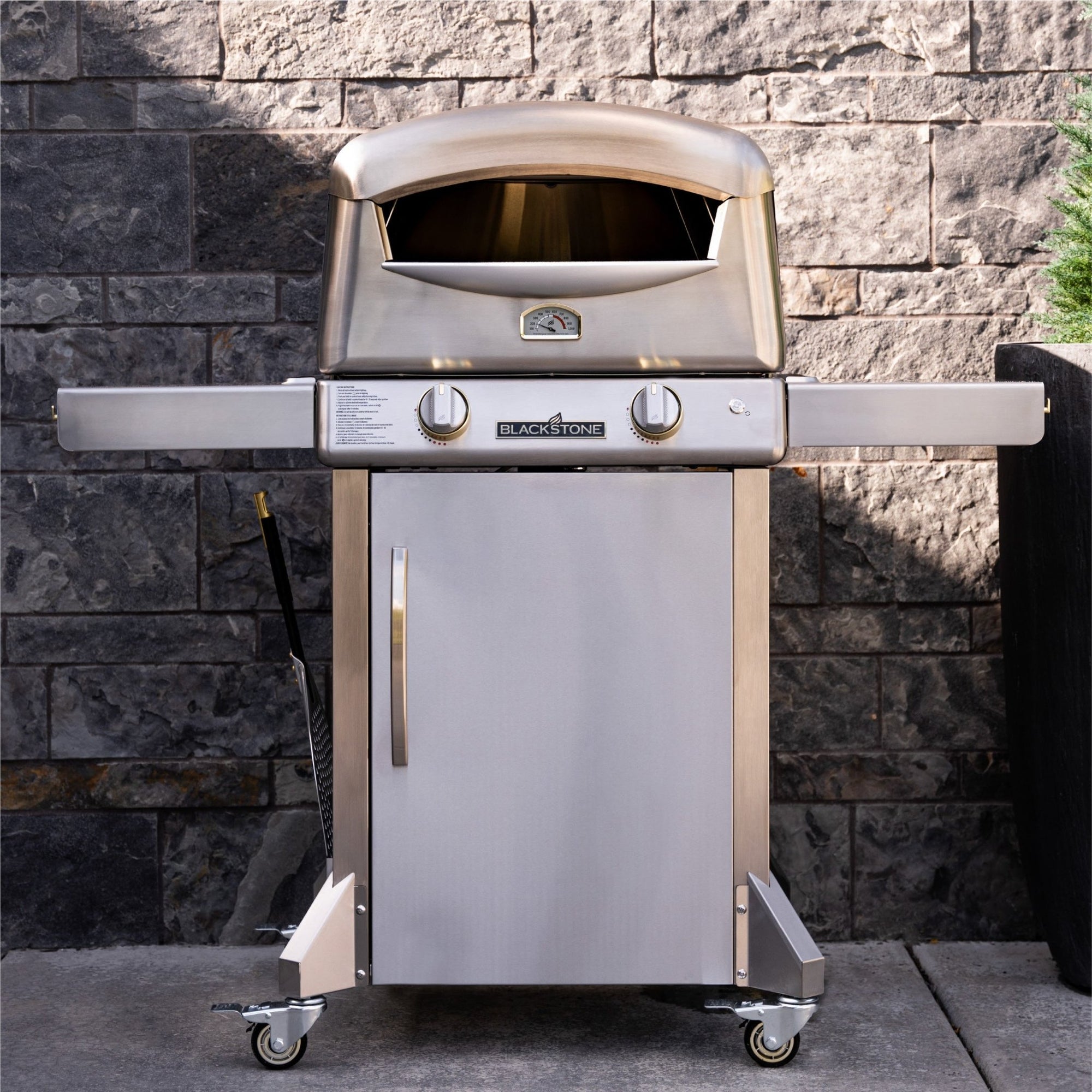 Select Pizza Oven with rotating stone