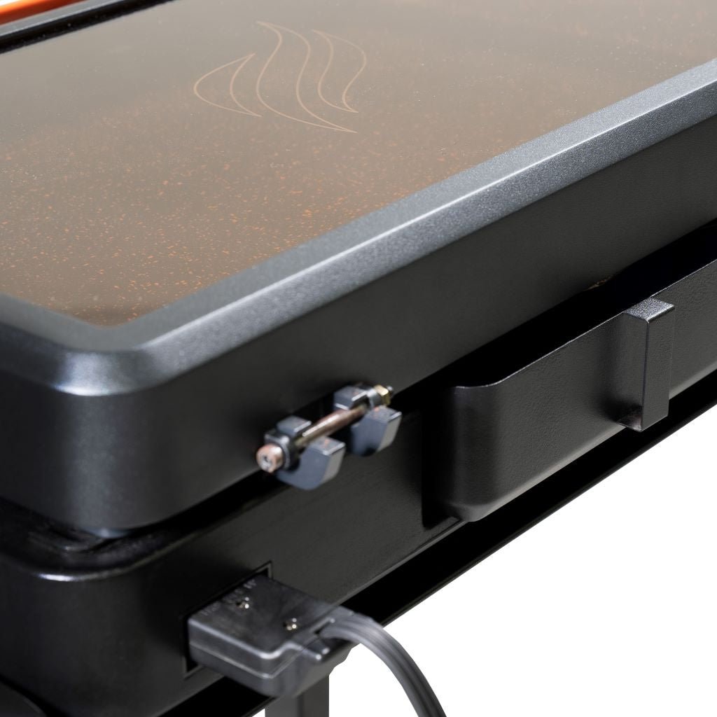 https://blackstoneproducts.com/cdn/shop/products/22-electric-tabletop-griddle-736169_1024x1024.jpg?v=1674664750