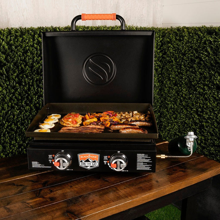 22" On The Go Griddle w/Hood - Blackstone Products